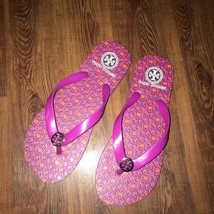 NWOT. Tory Burch flip flops
